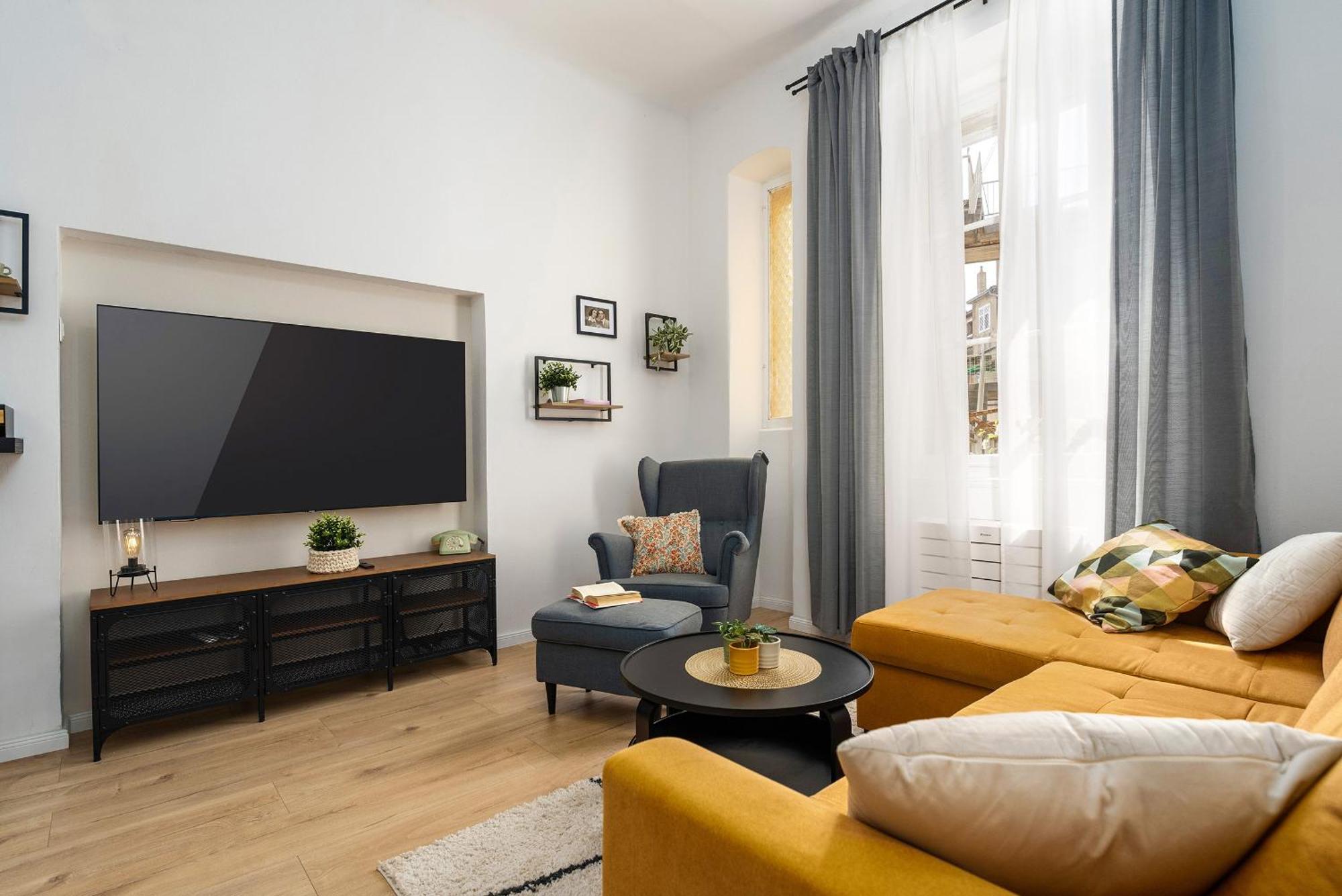 Romeo And Juliet Apartment With Balcony And Sea View Porec Luaran gambar